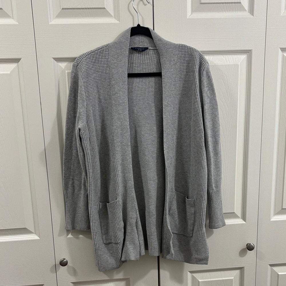 Denver Hayes Light Gray Open-Front Shawl Collar Cardigan
